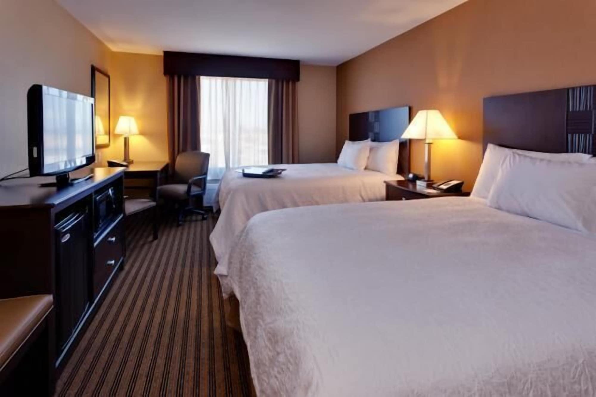 Hampton Inn & Suites Fresno - Northwest Herndon Εξωτερικό φωτογραφία