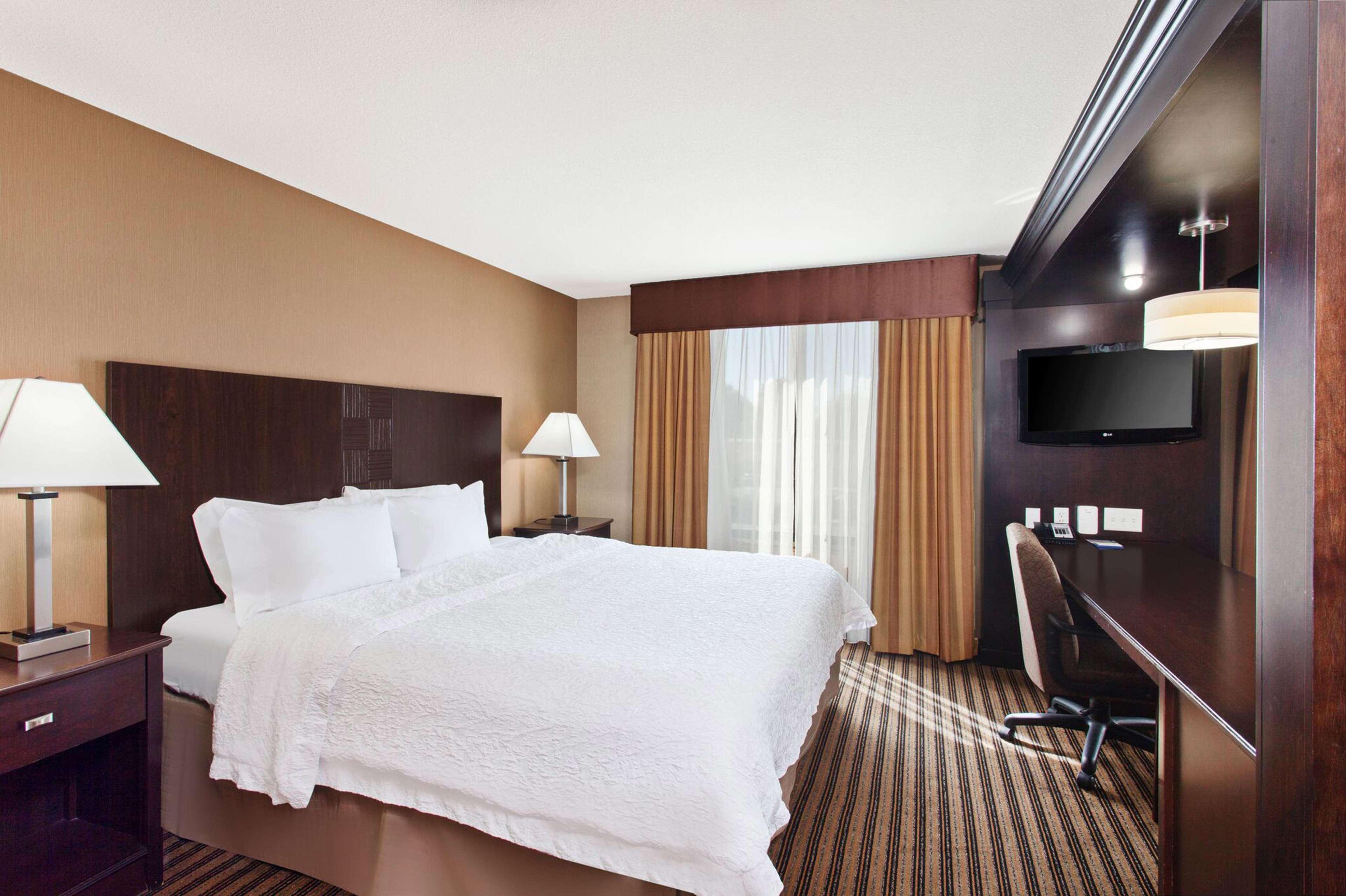 Hampton Inn & Suites Fresno - Northwest Herndon Εξωτερικό φωτογραφία