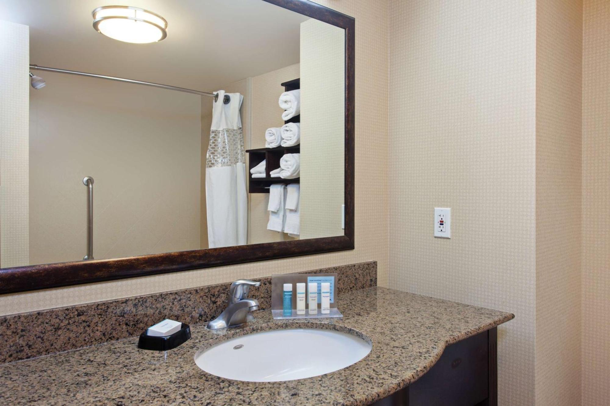 Hampton Inn & Suites Fresno - Northwest Herndon Εξωτερικό φωτογραφία
